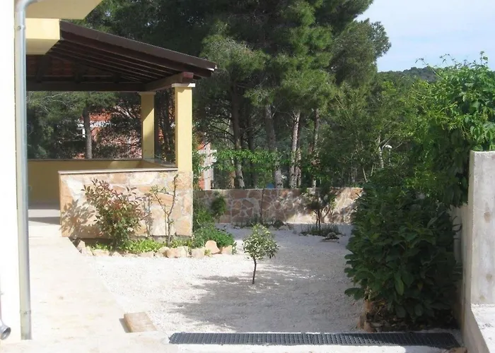 Appartement Deni Milna (Brac)