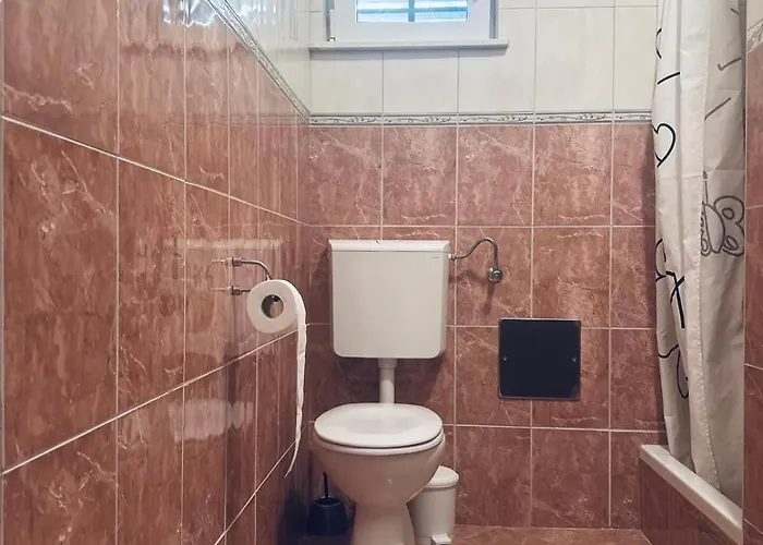 Deni 아파트 밀나